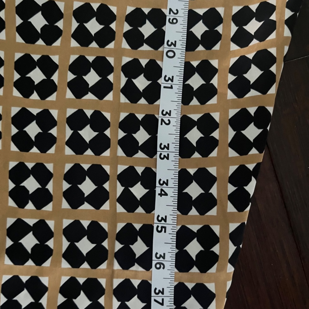 Zara Patterned Satin Pants - Picture 9 of 9